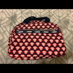 Cosmetic bag